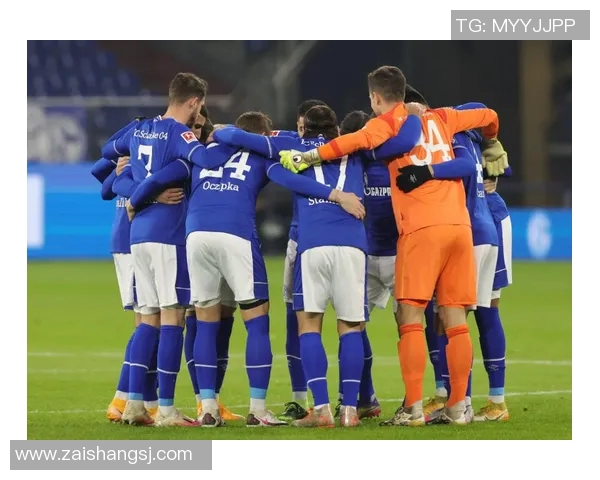 沙尔克04连败争议不断,德甲赛场陷入困境 沙尔克04连败争议不断,德甲赛场陷入困境